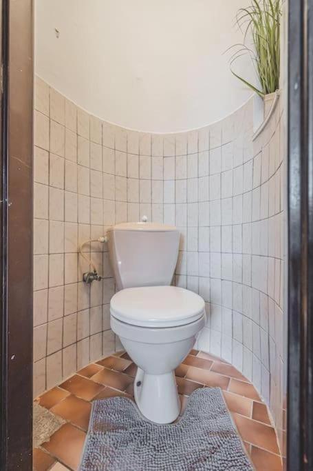 Plne Vybaveny U Velkeho Namesti 3, Wi-fi, Netflix, Vana Apartment *