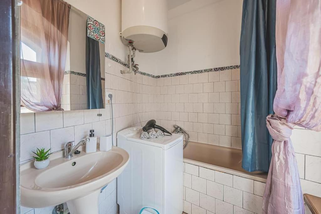 Plne Vybaveny U Velkeho Namesti 3, Wi-fi, Netflix, Vana Apartment Hradec Kralove