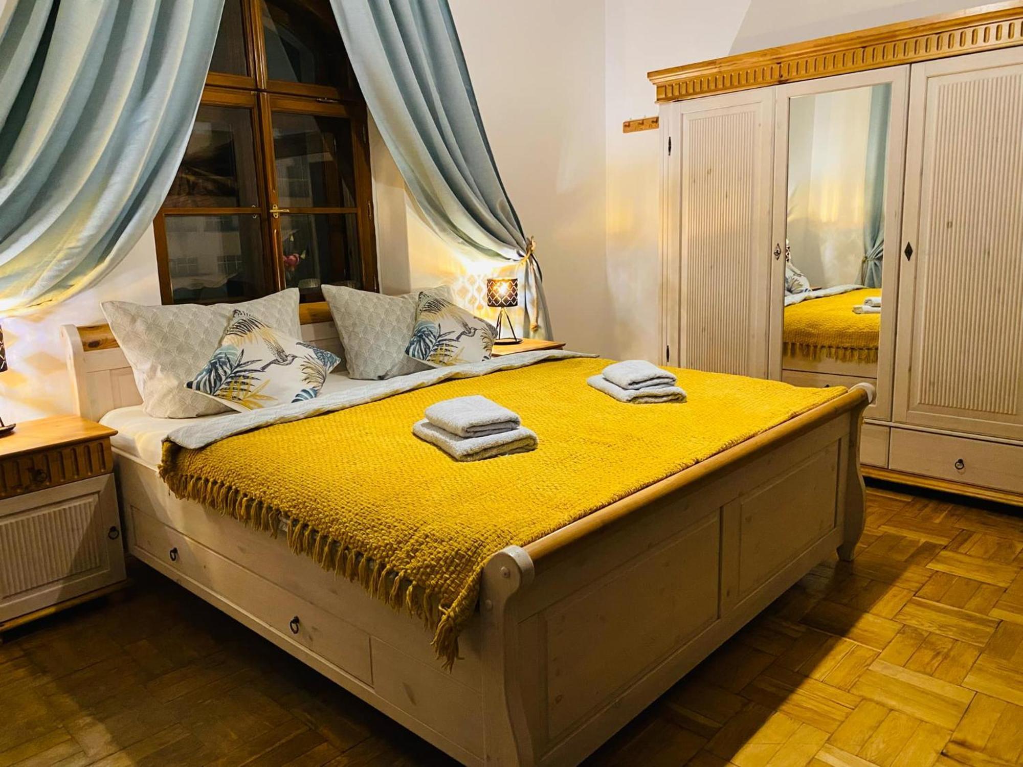 Plne Vybaveny U Velkeho Namesti 3, Wi-fi, Netflix, Vana Apartment *