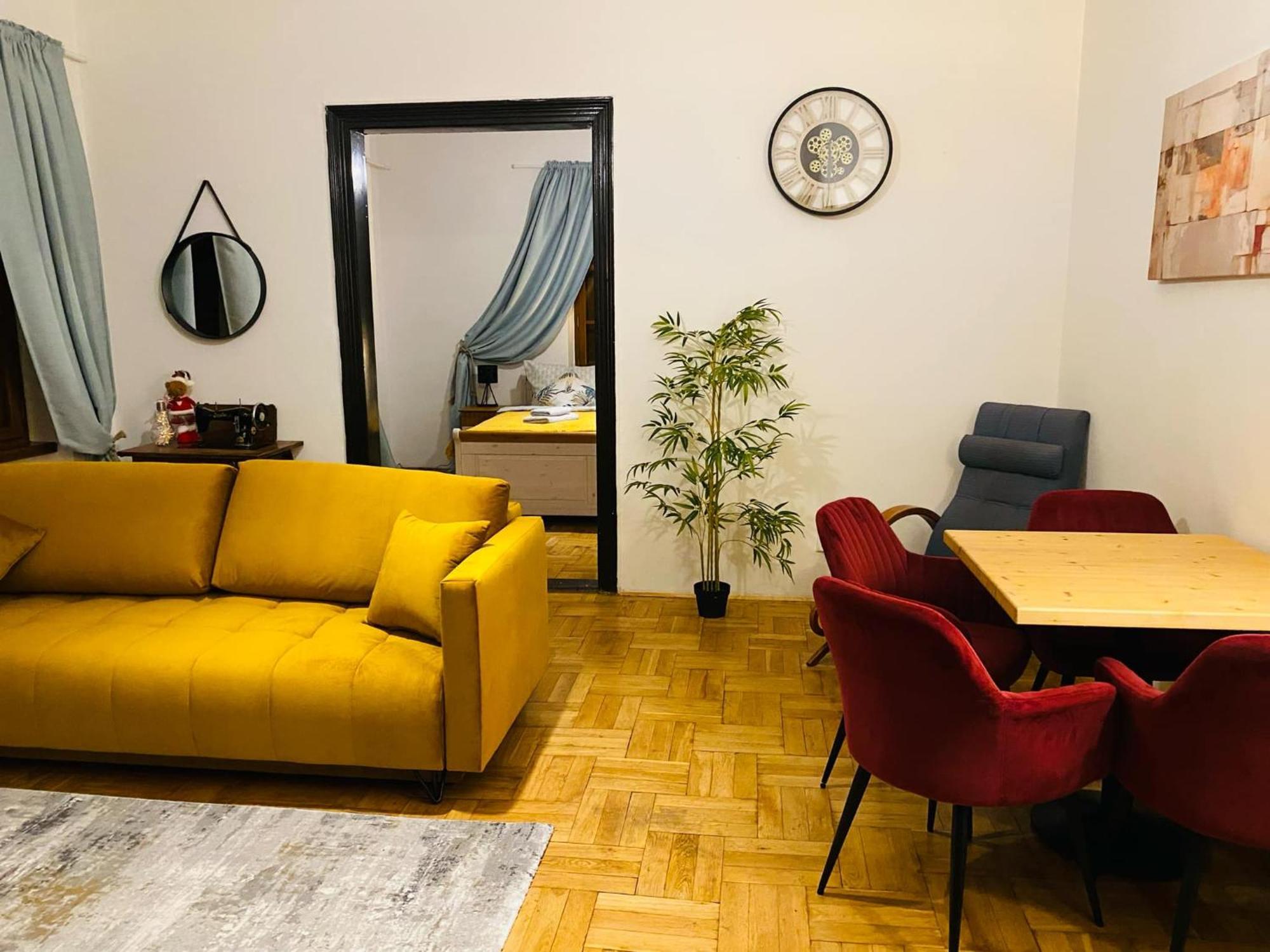 Plne Vybaveny U Velkeho Namesti 3, Wi-fi, Netflix, Vana Apartmán Hradec Králové